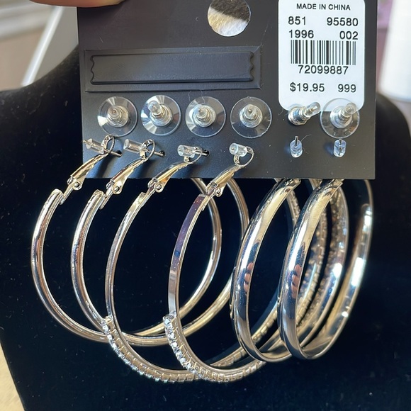 New York & Company Set of 6 Earrings, Silver and Rhinestones, NWT - Picture 7 of 7